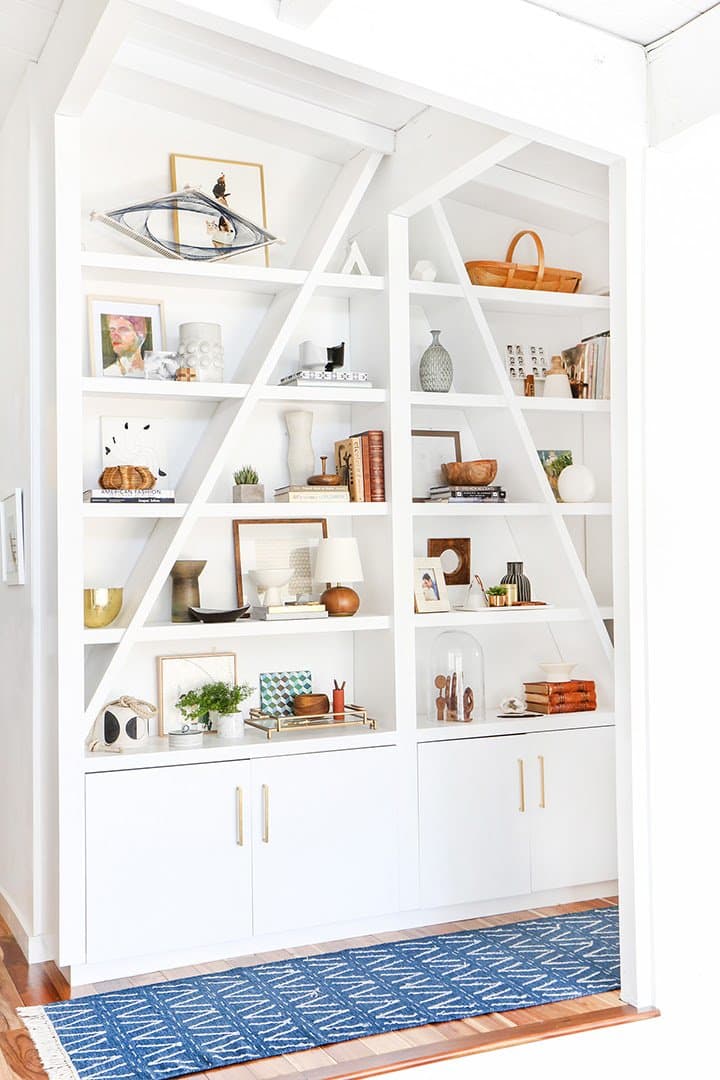 bookshelf, bookshelves, bookcase, bookcases, shelving, shelves, home, architecture, home guide, living, lifestyle, home tips, decorating tips