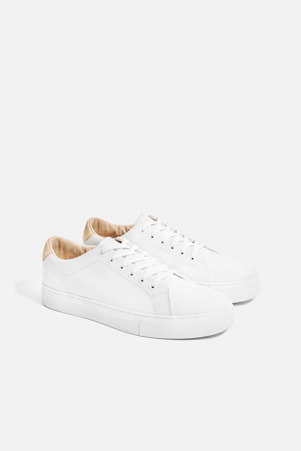 derek leather sneakers part of a men's capsule wardrobe