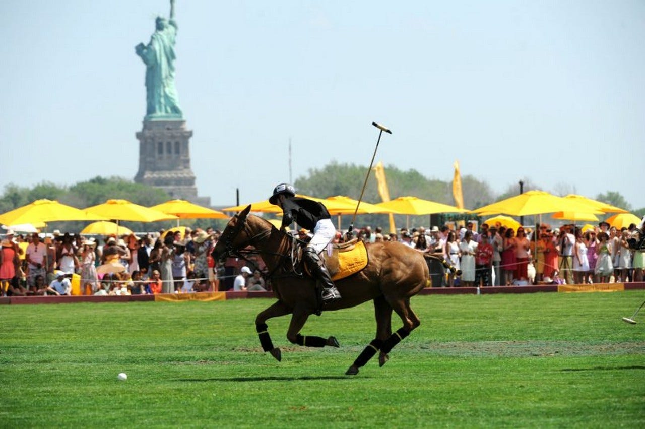 veuve clicquot polo classic