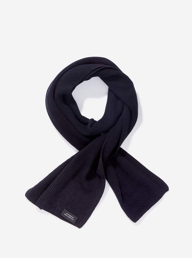 trendy mens scarves