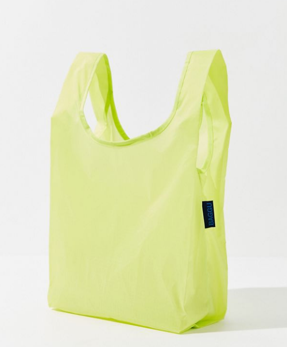 baggu reusable tote, guide on how to survive long flights in economy