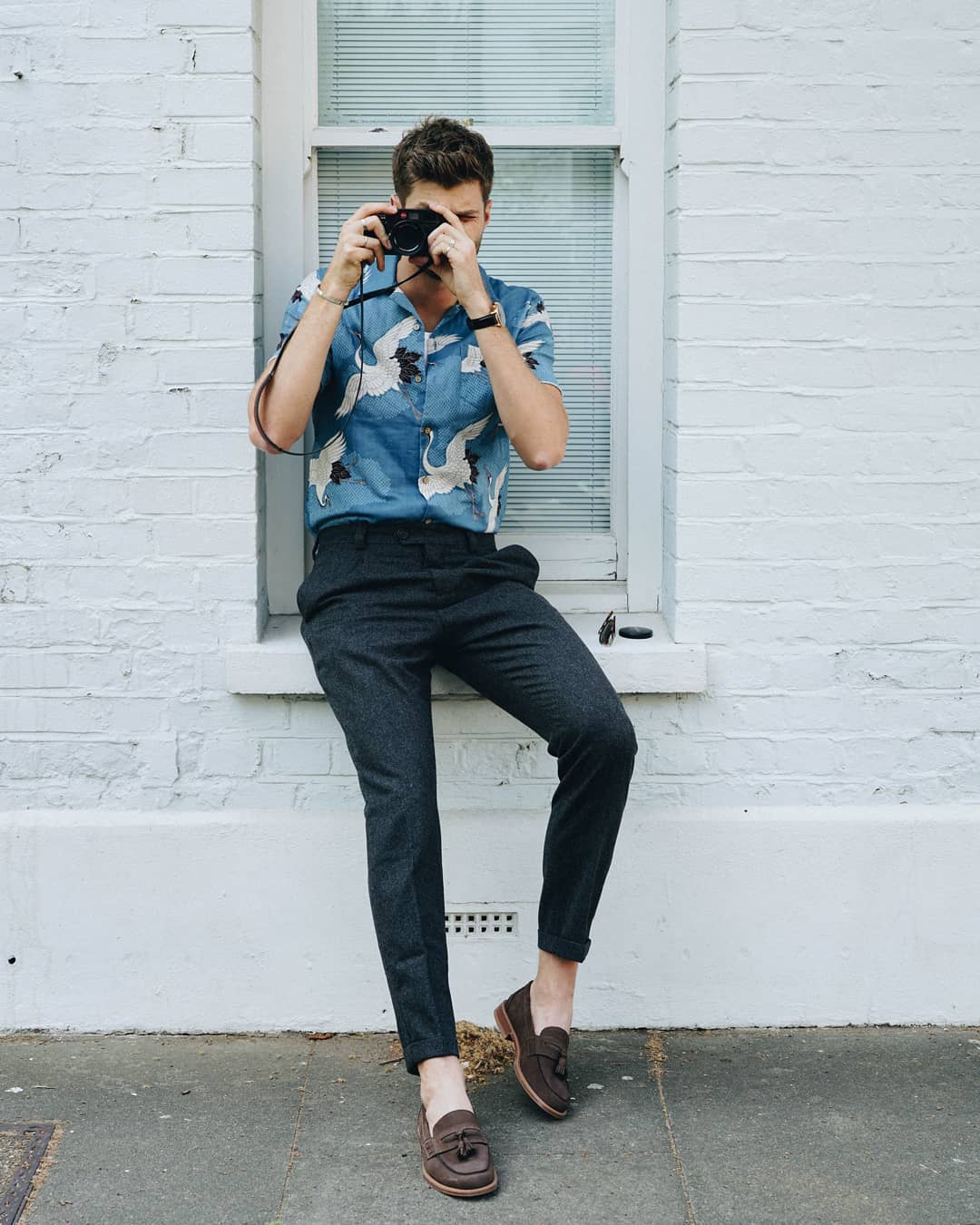 How To Wear A Short Sleeve Button Down Shirt 