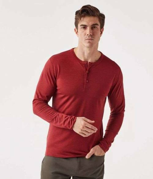 How to Wear a Henley Shirt: Guys' Outfit Ideas - Style Girlfriend