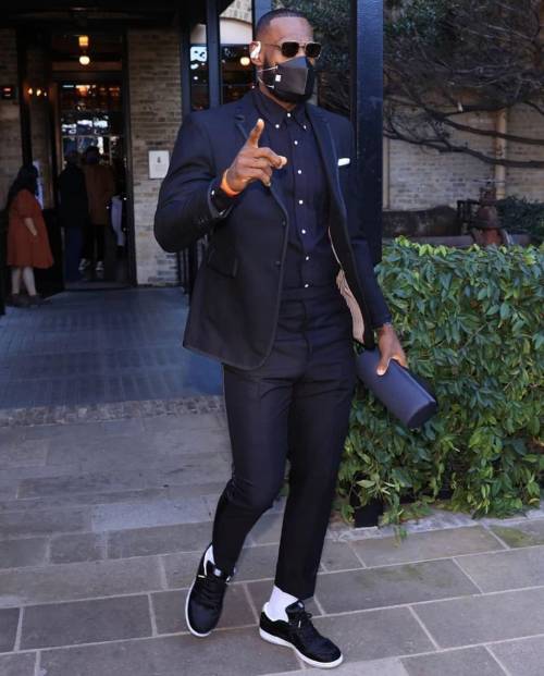 Lessons in Style From LeBron James' Fashion Choices - Style Girlfriend