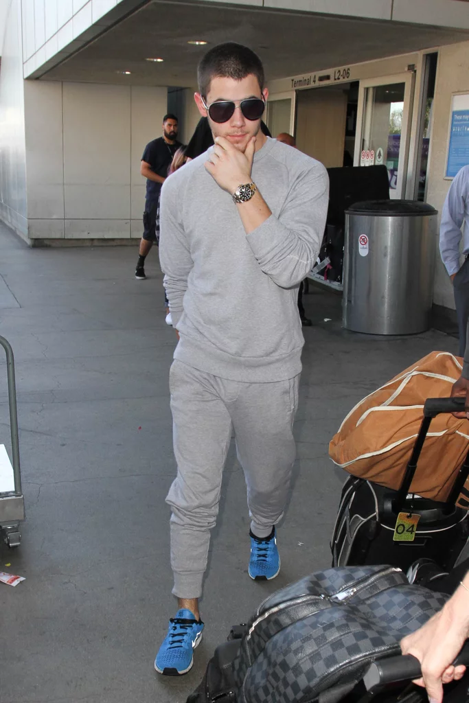 Nick Jonas in sweatsuit