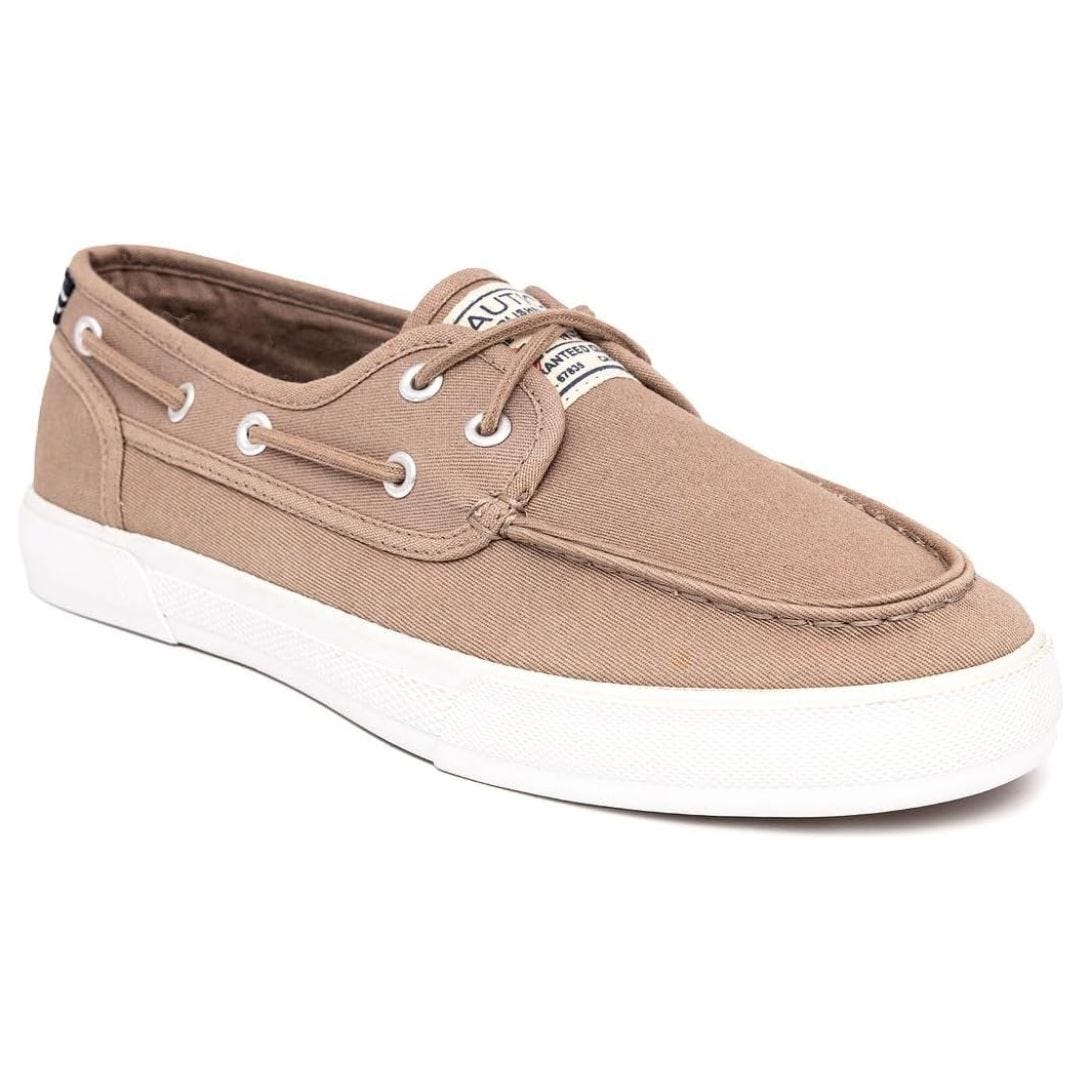 single boat shoe in a light tan color with white sole